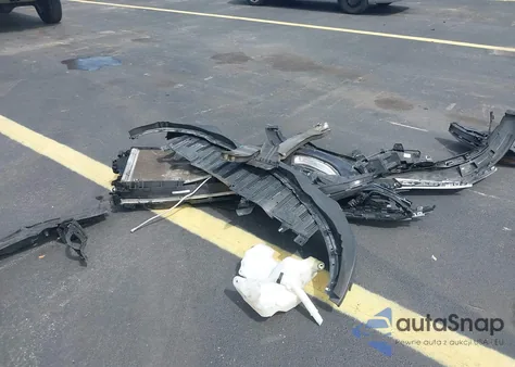 2020 Chevrolet Malibu Fwd 1Fl from USA, damaged, VIN 1G1ZC5ST5LF110202